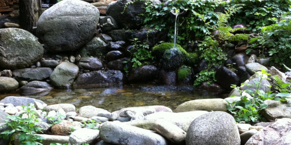 fontaine-japonaise-pierre