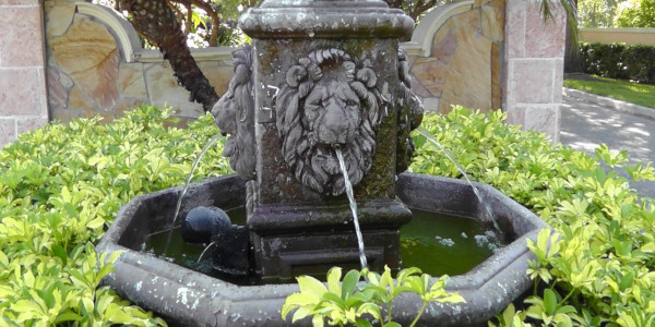 fontaine-sculptee